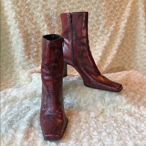 Nine West Red/Black Ankle Boots